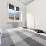 Apartment Cleo Colico
